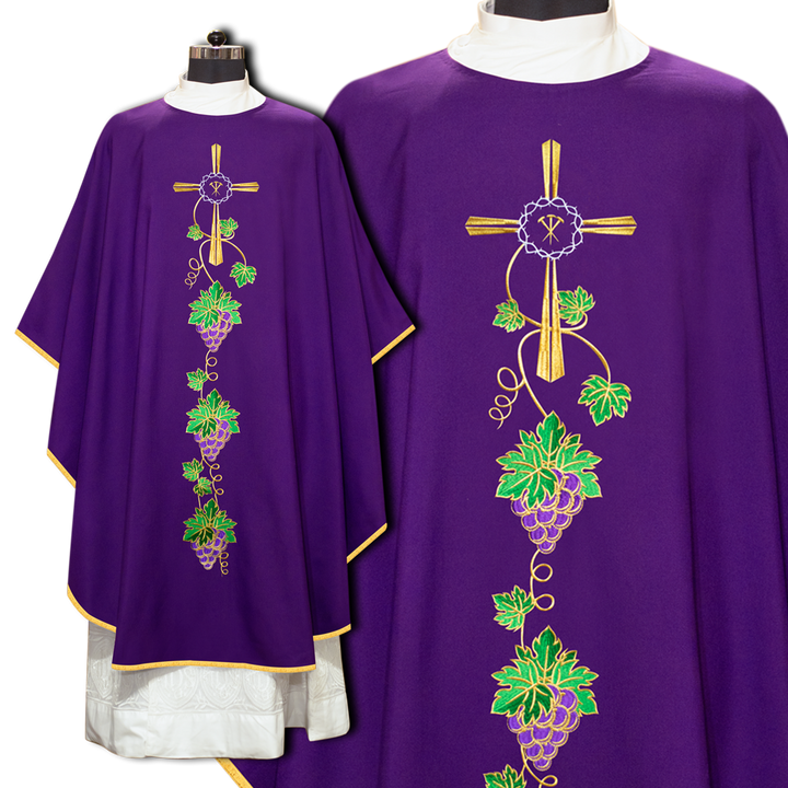 Gothic chasuble adorned with Grape clusters