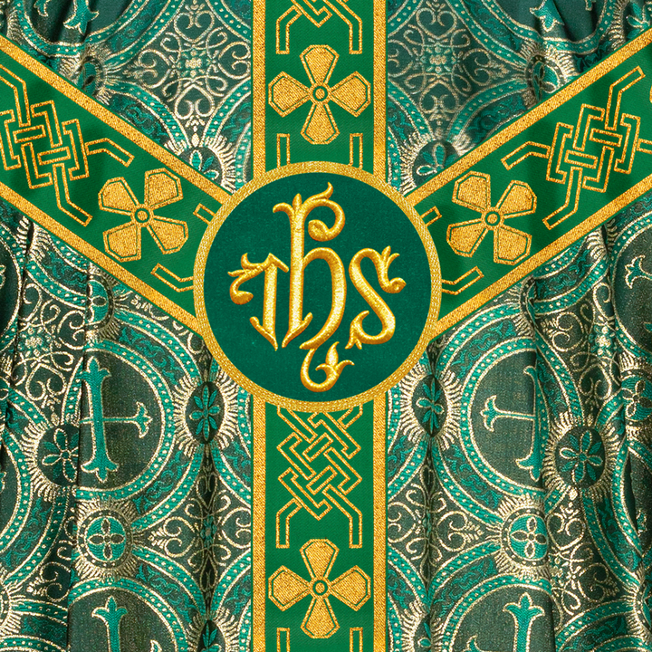 Gothic Chasuble adorned with lace