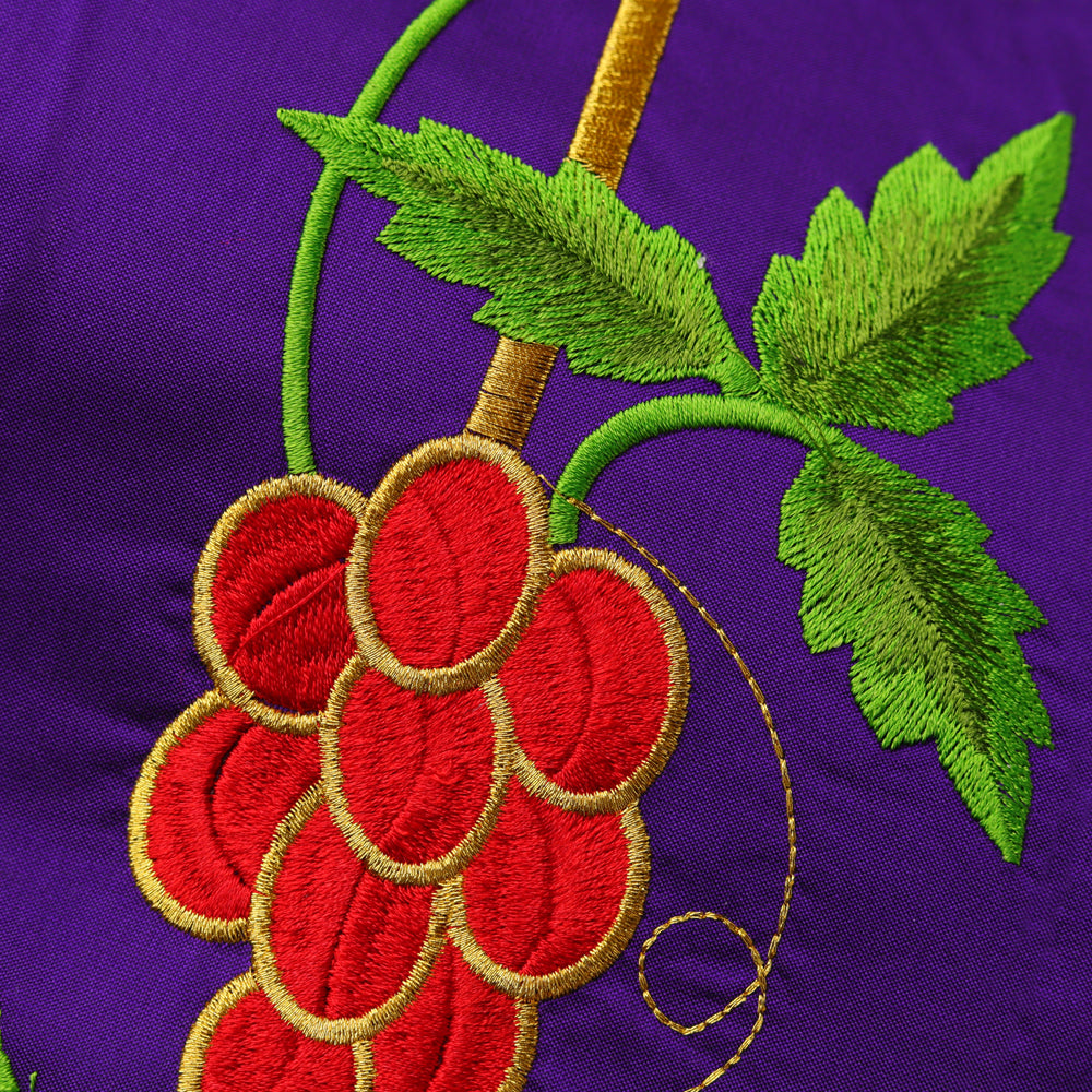 Set of 4 Stoles with Adorned Grapes Embroidery