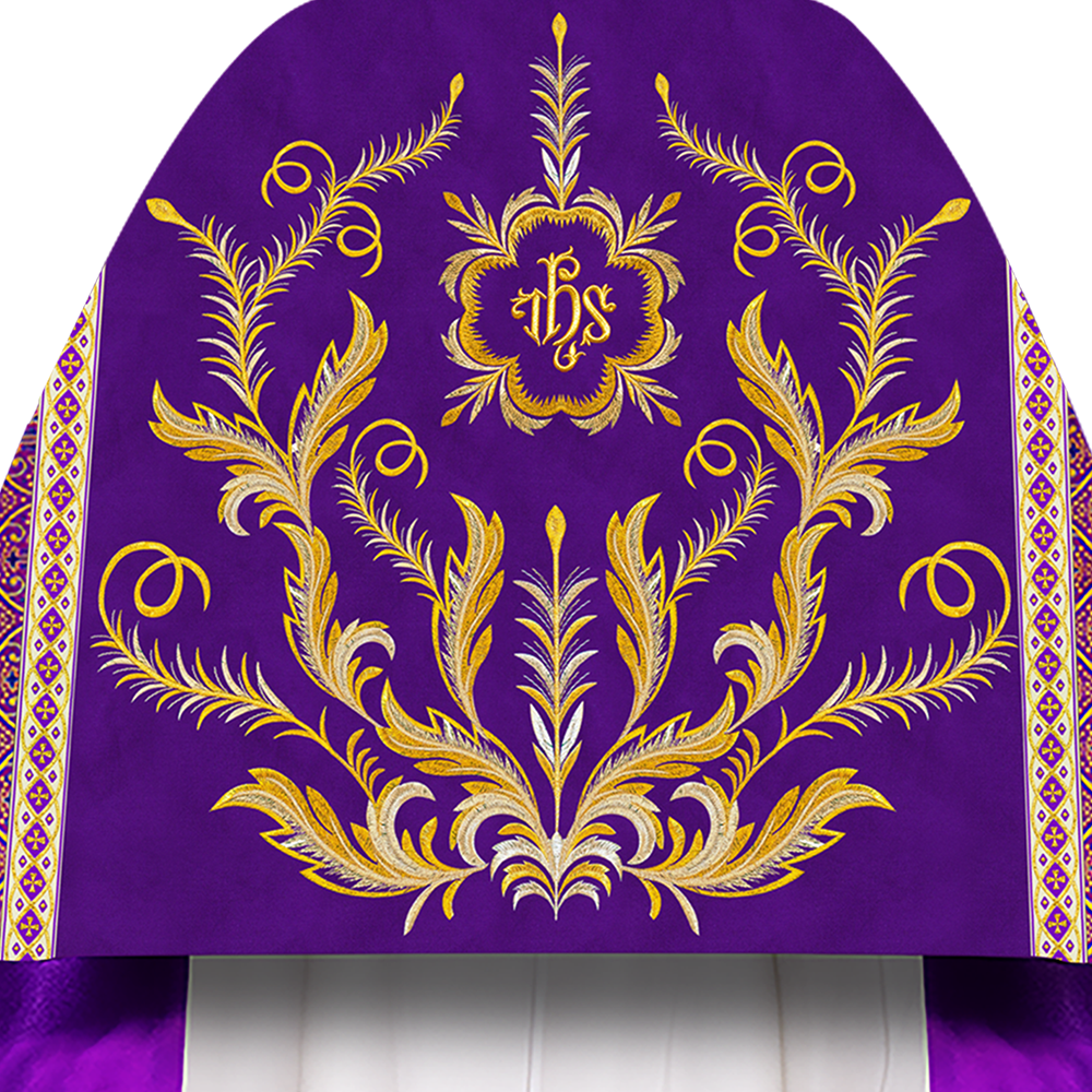 Humeral Veil Vestment with Ornate Embroidery Motif