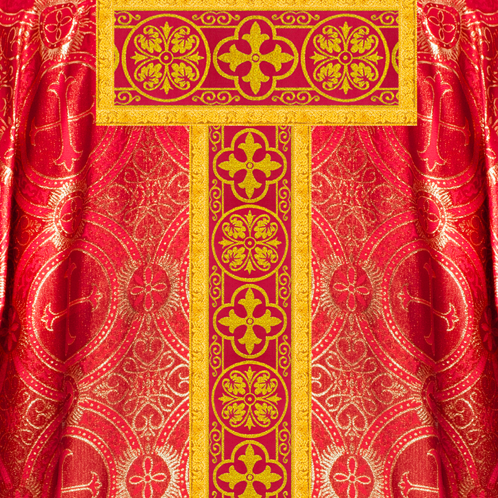 Gothic chasuble embellished with braided Trims