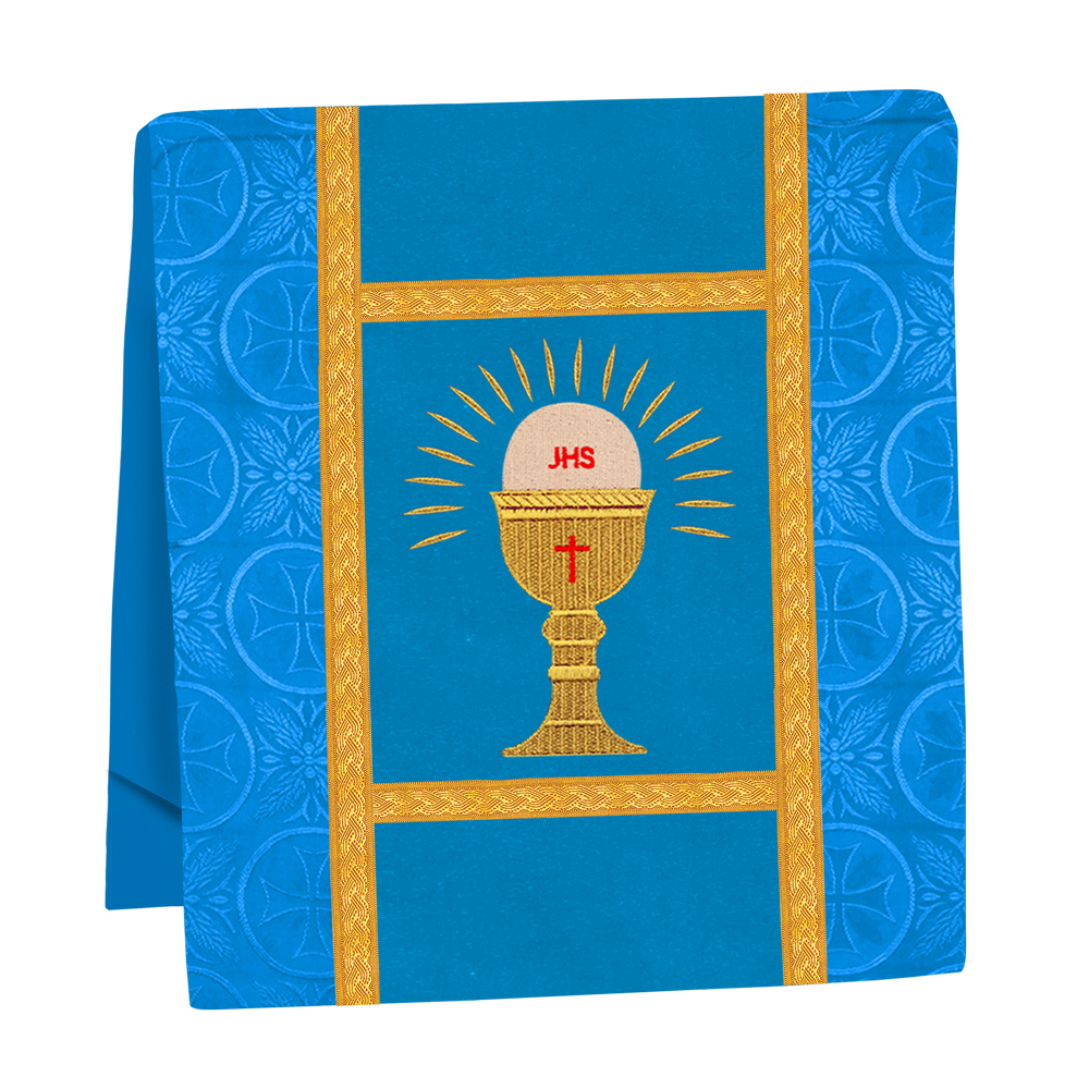 Mass Set adorned with Liturgical Motif