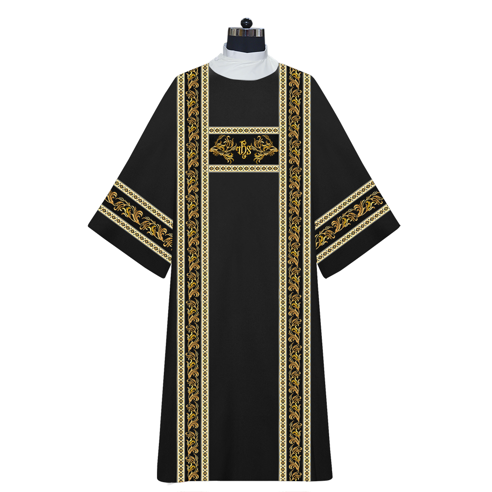 Dalmatics Vestments With Enhanced Embroidery