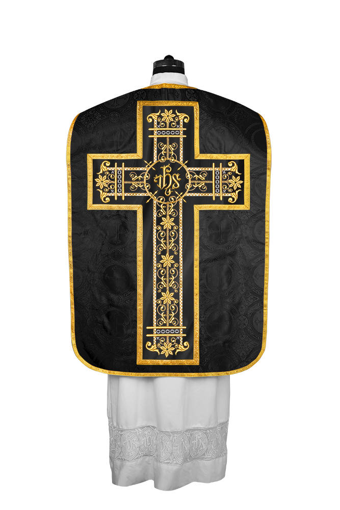 Vestimentas católicas con espalda de violín 