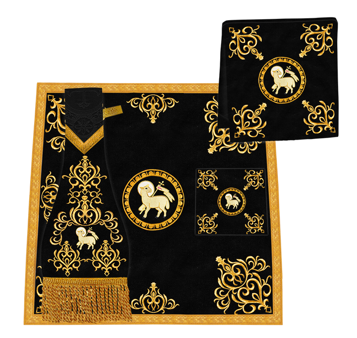 Borromean Chasuble with Adorned Lace