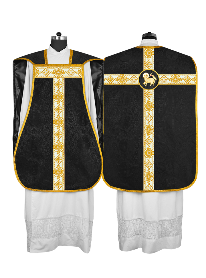 Vestidura de violín adornada con encaje 