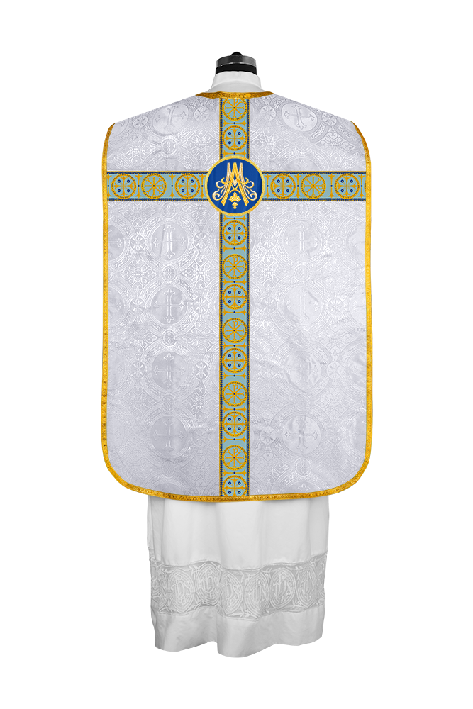 Casulla mariana romana con ribetes trenzados 