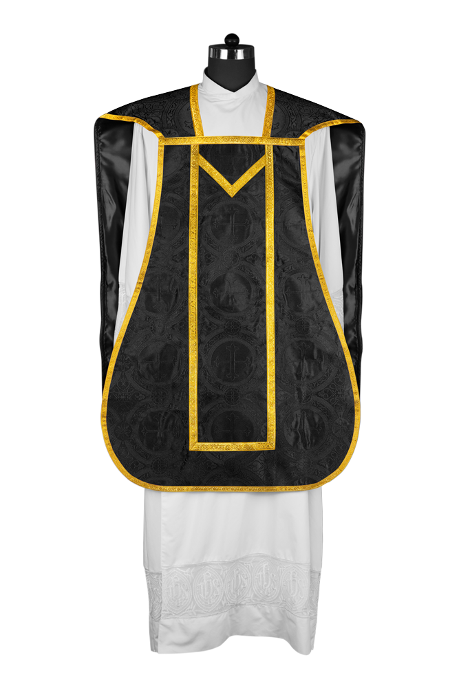 Roman Chasuble with adorned motif