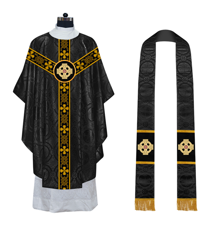 Gothic Chasuble adorned with lace and CEEC Motif