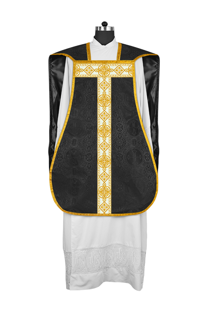 Vestimenta con espalda de violín y motivo bordado 