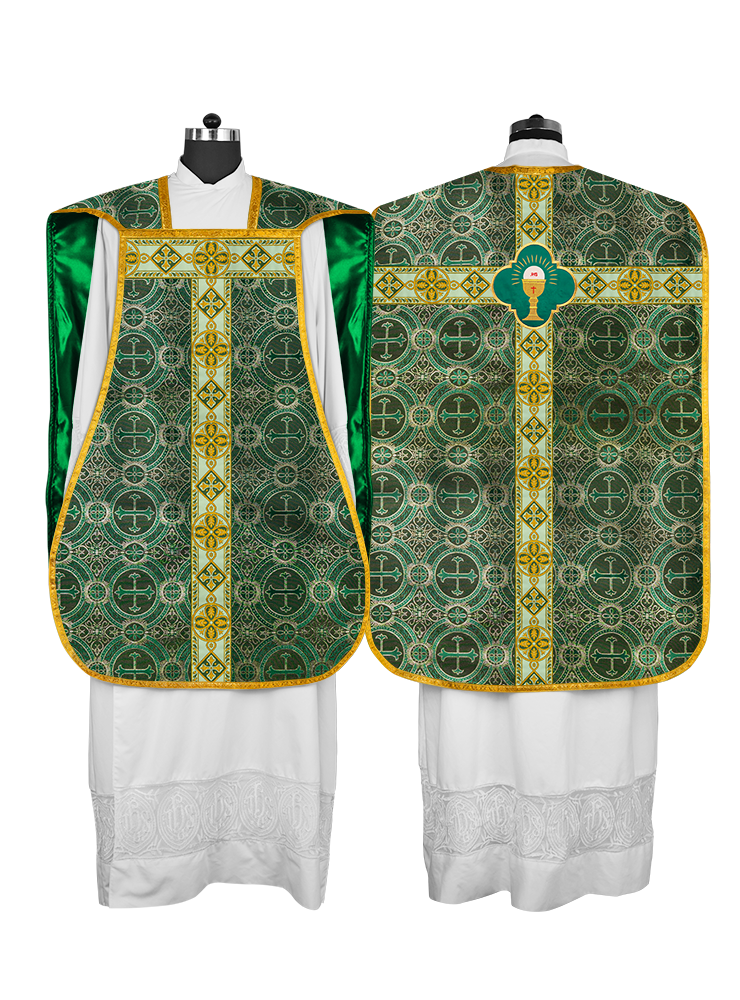 Casulla romana con trenzas tejidas