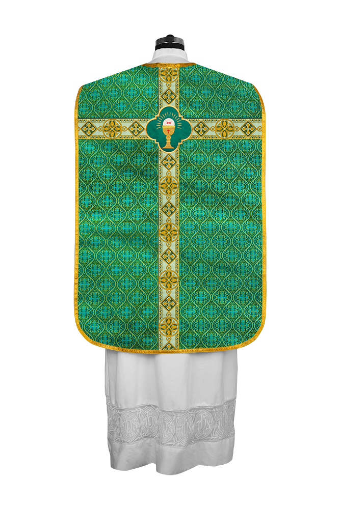 Casulla romana con trenzas tejidas