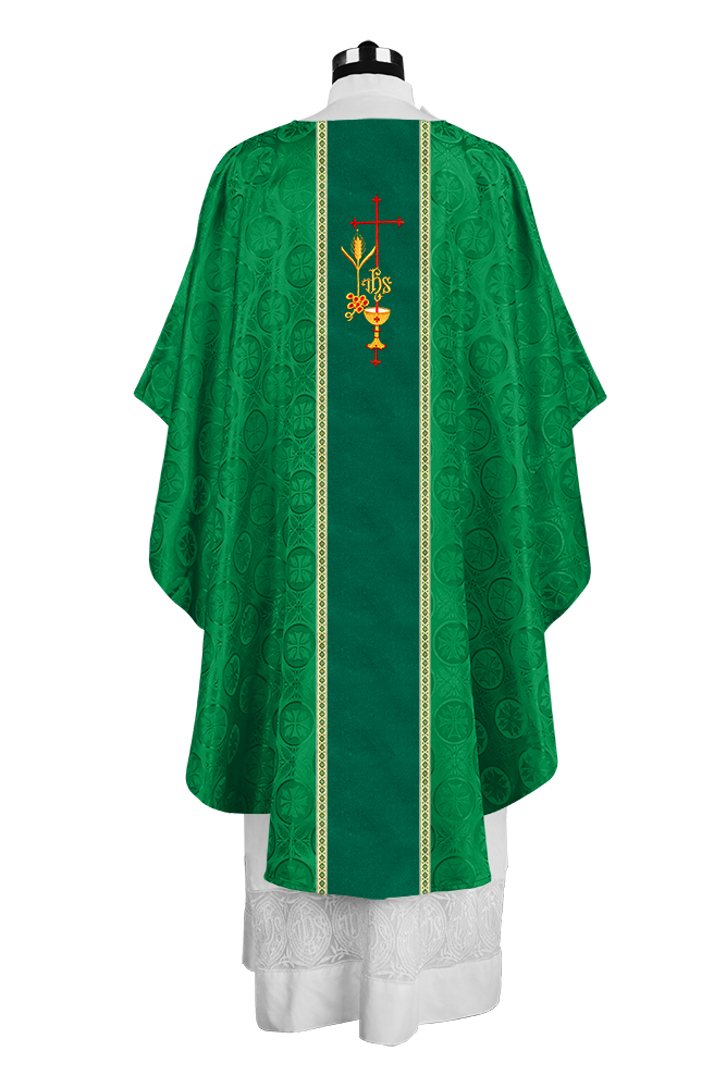 Premium Gothic Chasuble Adorned with Embroidered Motif