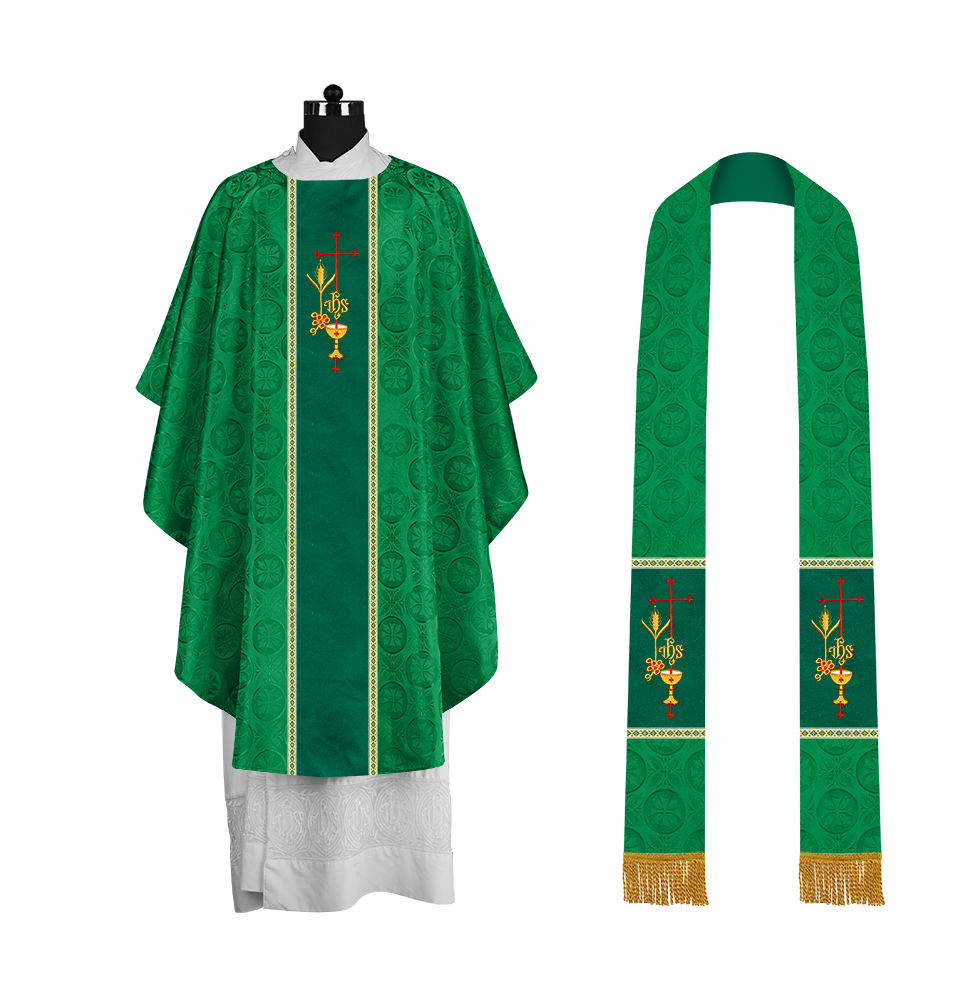 Premium Gothic Chasuble Adorned with Embroidered Motif