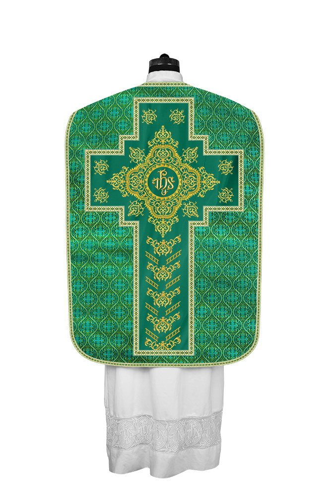 Vestidura tradicional con espalda de violín y motivos y adornos 