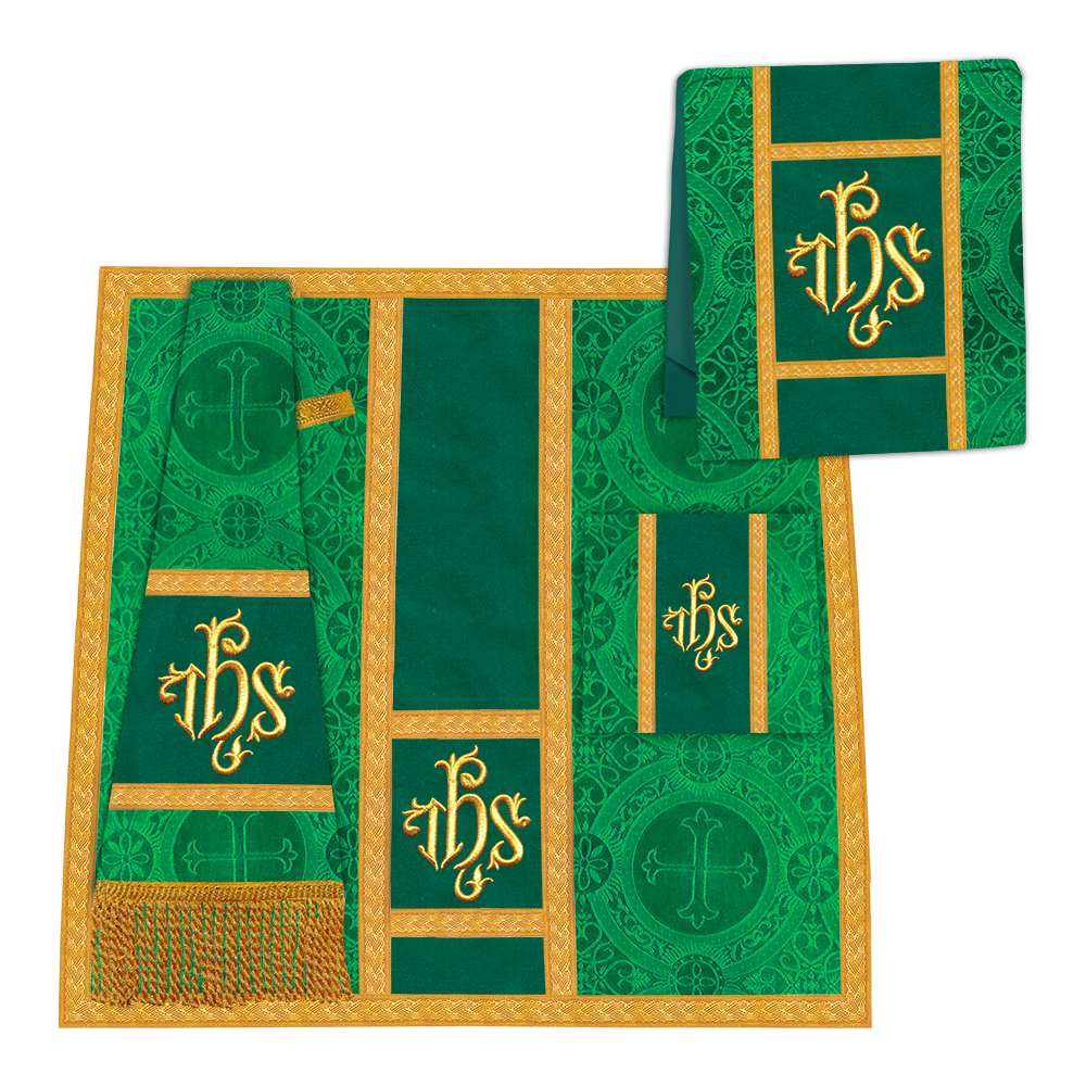 Roman Chasuble with adorned motif