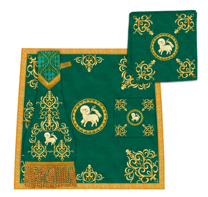 Borromean Chasuble with Adorned Lace