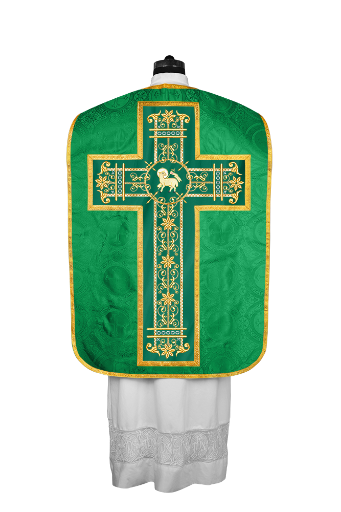 Vestimentas católicas con espalda de violín 