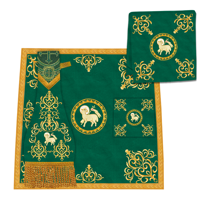 Borromean Chasuble with Adorned Lace