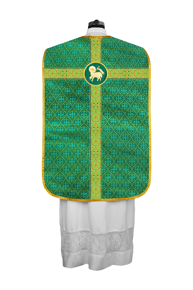 Casulla romana con orfebrería adornada 