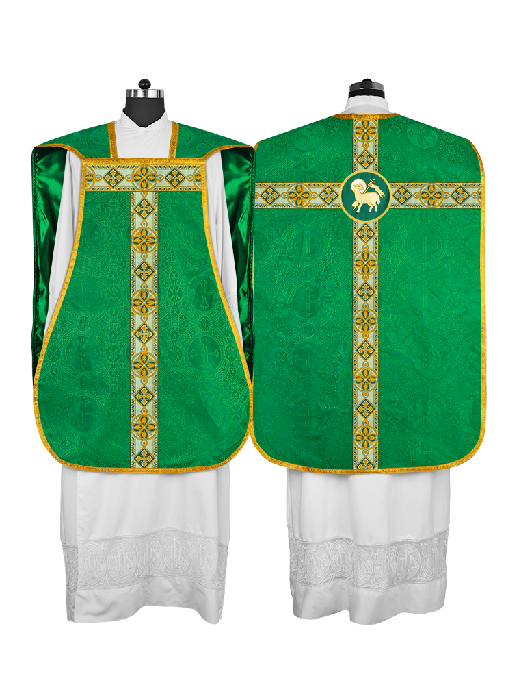 Casulla romana con trenzas detalladas 