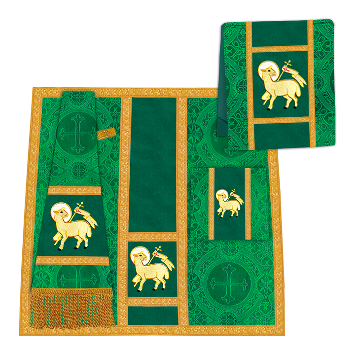 Roman Chasuble with adorned motif