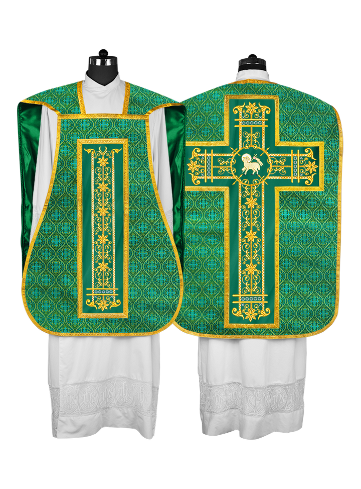 Vestimentas católicas con espalda de violín 