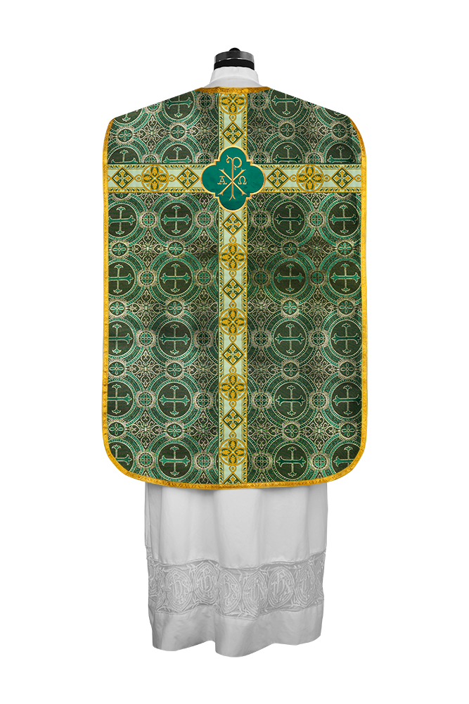 Casulla romana con trenzas tejidas