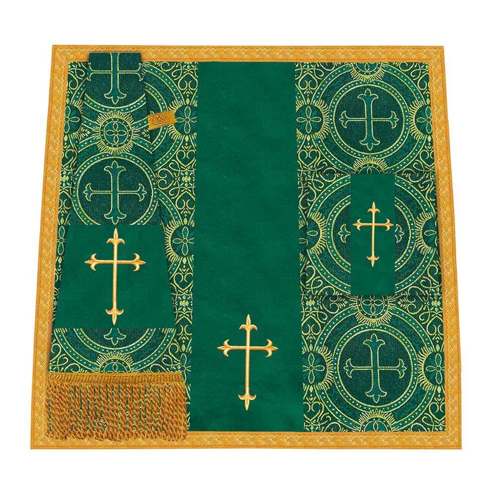 Gothic Highline Mass set Vestments with Orphrey