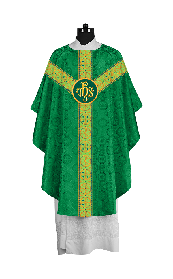 Gothic-Style Chasuble in Premium Fabric with Spiritual Motif
