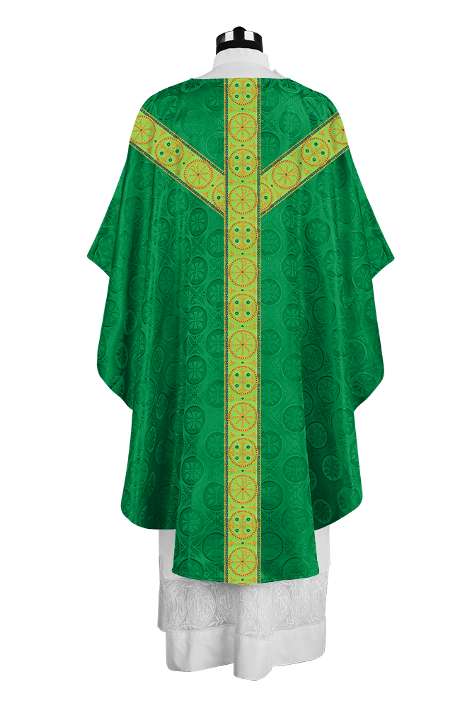Gothic-Style Chasuble in Premium Fabric with Spiritual Motif