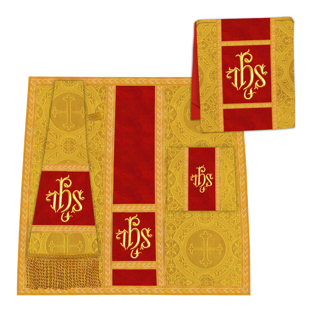 Roman Chasuble with adorned motif