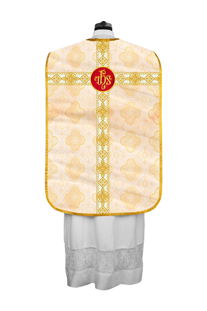 Vestidura de violín adornada con encaje 