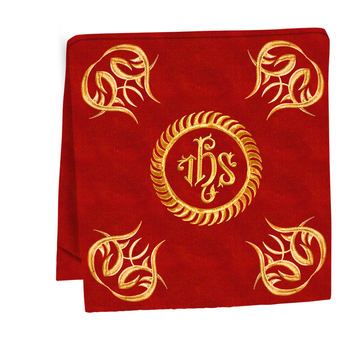 Ornate mass Set with Embroidered trims and motif