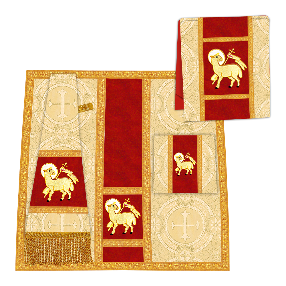 Roman Chasuble with adorned motif