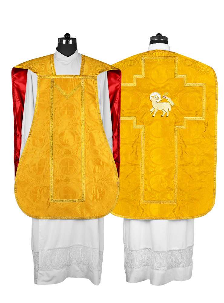 Roman Chasuble with adorned motif