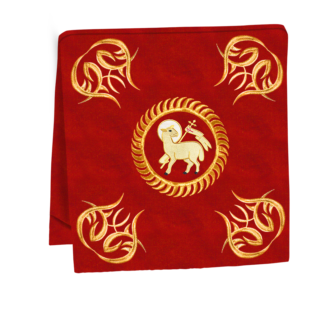 Ornate mass Set with Embroidered trims and motif