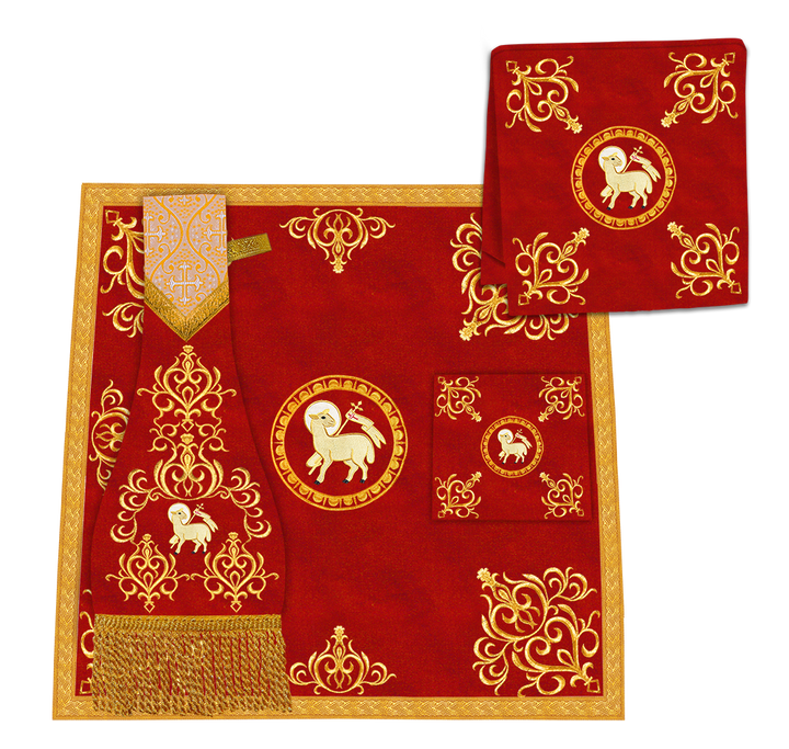 Borromean Chasuble with Adorned Lace