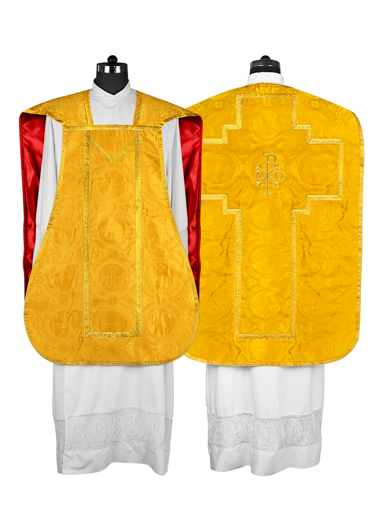 Roman Chasuble with adorned motif