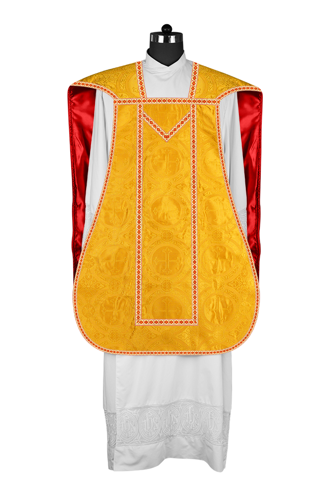 Casulla romana con motivos y ribetes adornados 