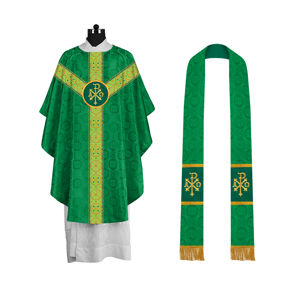 Gothic-Style Chasuble in Premium Fabric with Spiritual Motif