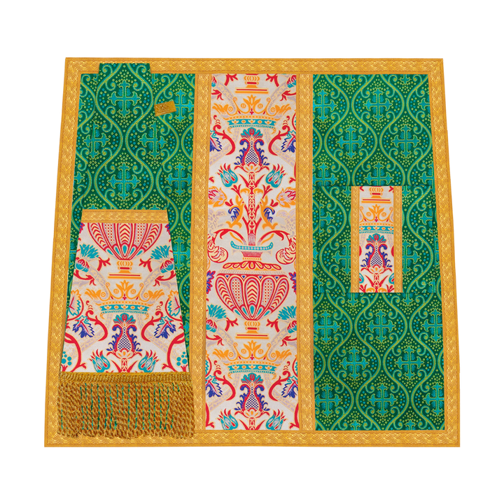 Coronation Tapestry with Gothic Highline Mass Set