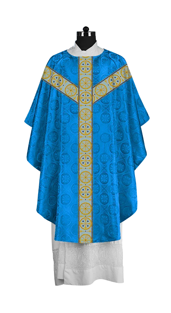 Gothic-Style Chasuble in Premium Fabric with Spiritual Motif