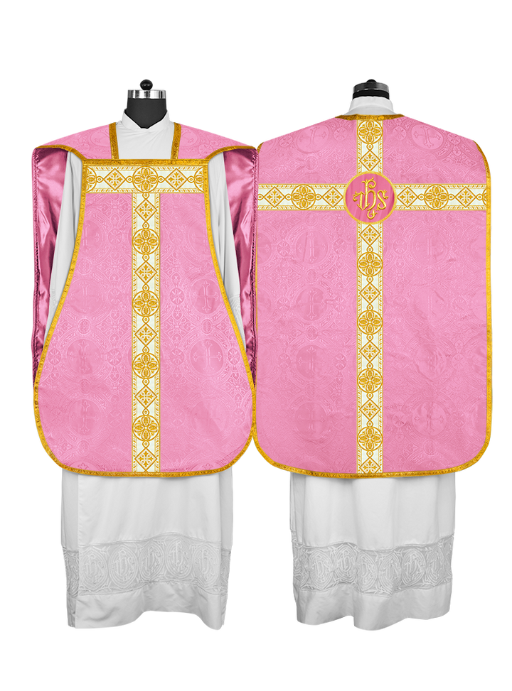 Vestidura de violín adornada con encaje 