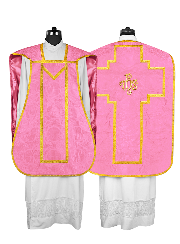 Roman Chasuble with adorned motif