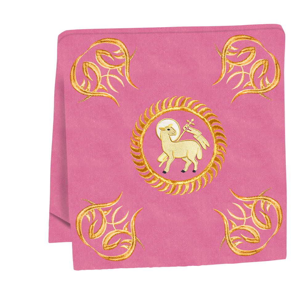 Ornate mass Set with Embroidered trims and motif