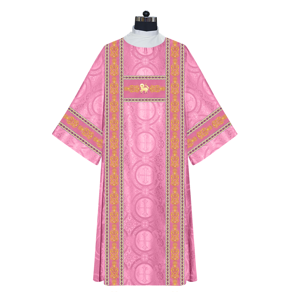 Dalmatics Vestments With Embroidered motifs