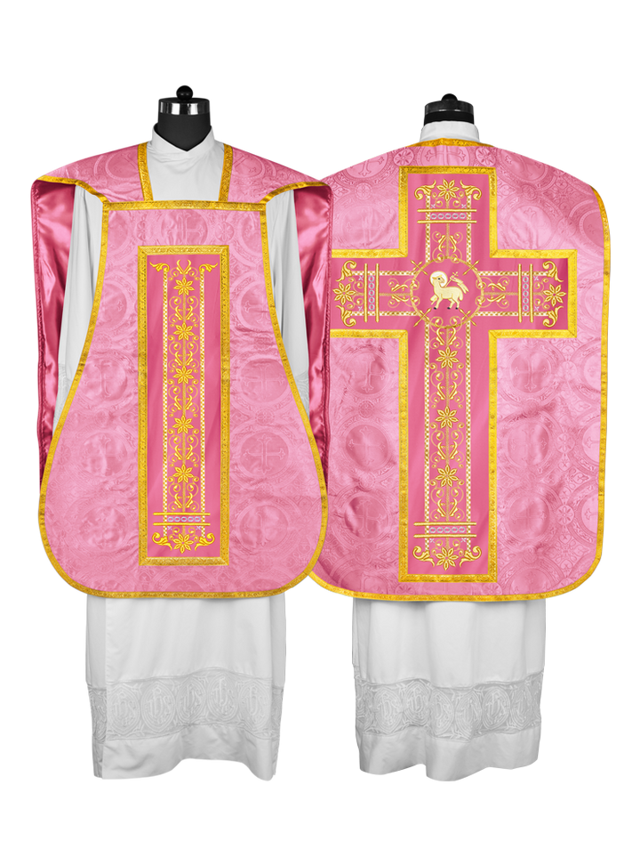 Vestimentas católicas con espalda de violín 