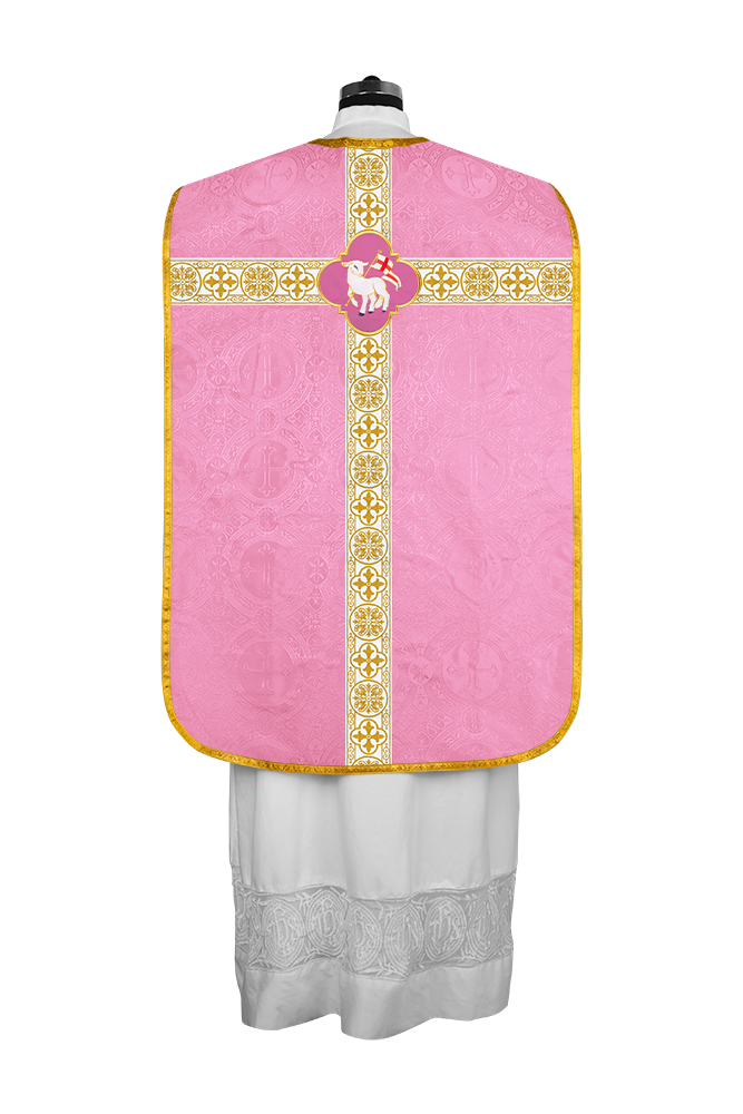 Vestimentas con espalda de violín con motivo y cruz Orphrey