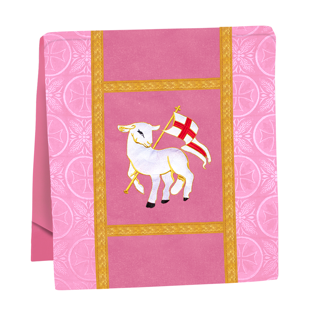 Mass Set adorned with Liturgical Motif